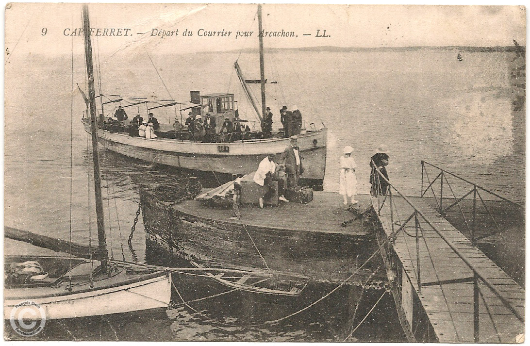 Carte postale ancienne ou photo de la collection Ferret d'Avant