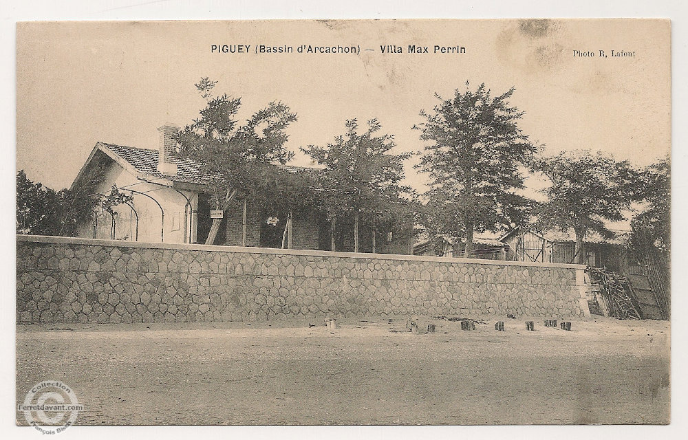 Carte postale ancienne ou photo de la collection Ferret d'Avant